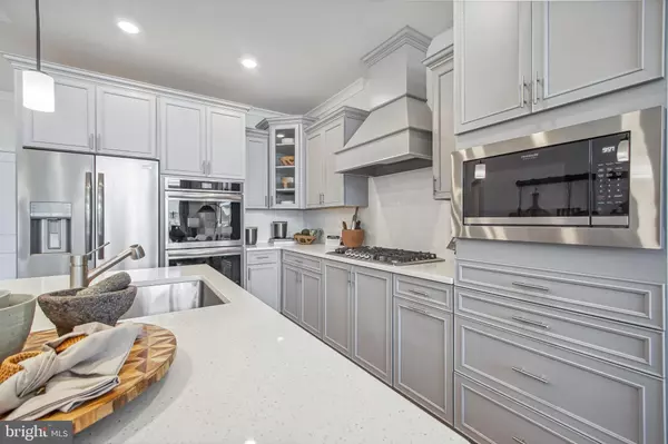 White Plains, MD 20695,10625 GREAT BASIN PL