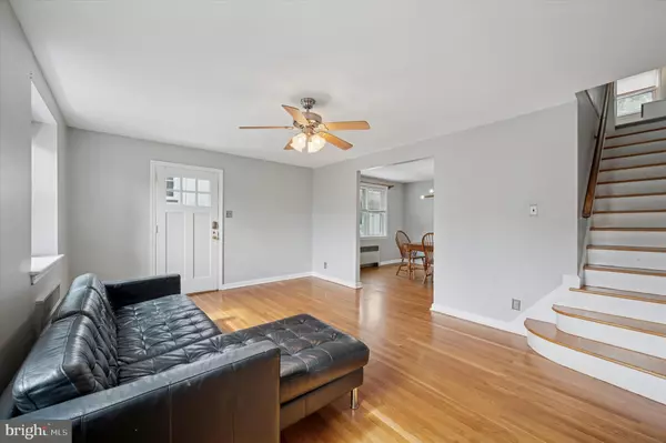 Ardmore, PA 19003,2315 BRYN MAWR AVE