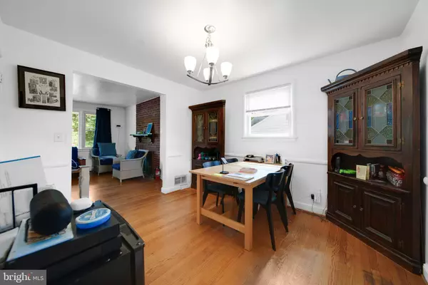 Silver Spring, MD 20902,10502 GLENHAVEN DR