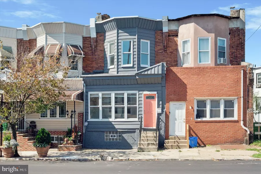 1426 S 52ND ST, Philadelphia, PA 19143