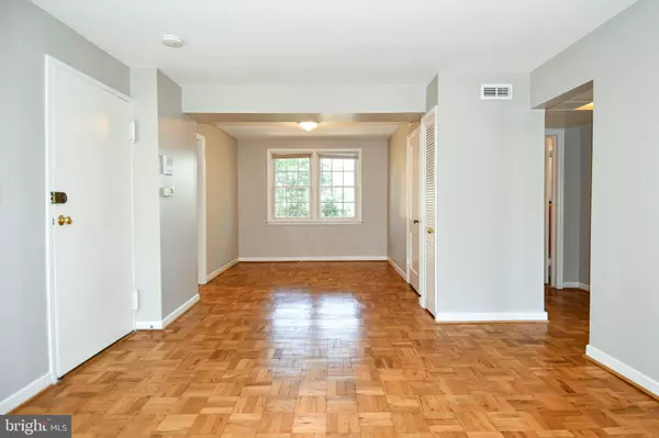 Alexandria, VA 22307,6608 POTOMAC AVE #B2