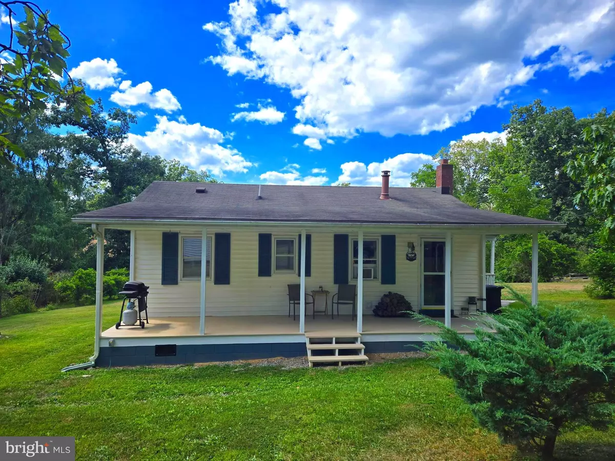 Augusta, WV 26704,117 LAKE VIEW DR