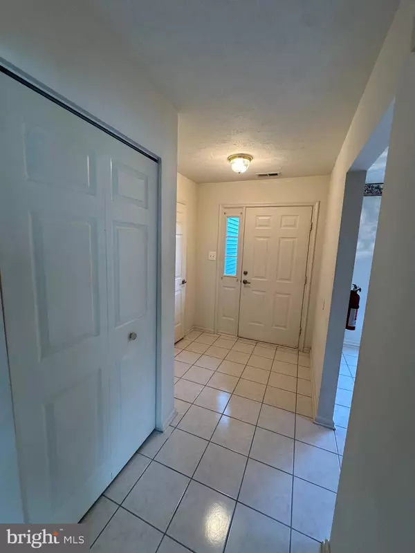 Mount Laurel, NJ 08054,212 DOGWOOD DR