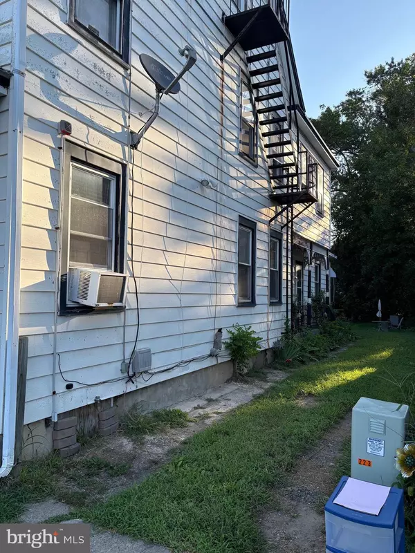 Burlington, NJ 08016,225 STACY ST