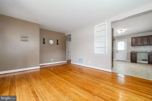 Baltimore, MD 21214,6407 FERNBANK AVE