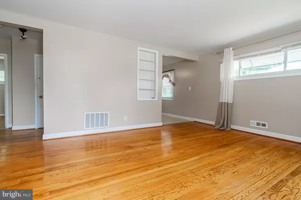 Baltimore, MD 21214,6407 FERNBANK AVE