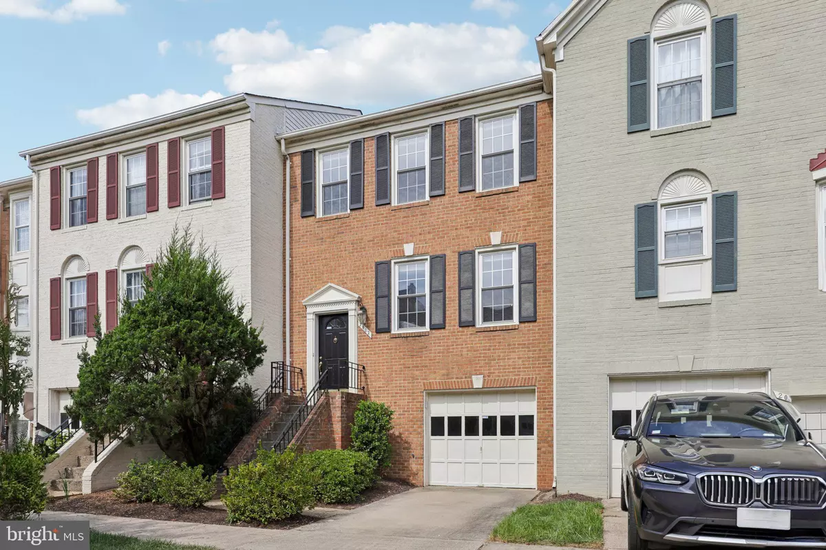 Vienna, VA 22182,2012 PIERIS CT