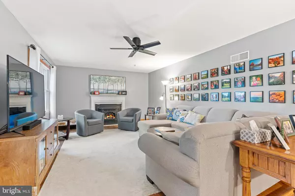 Hanover, PA 17331,12 ROMAN LN