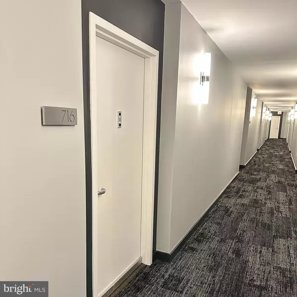 Washington, DC 20003,1000 NEW JERSEY AVE SE #716