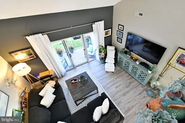 Marlton, NJ 08053,1108 SQUIRREL RD