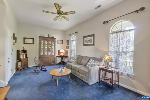 Charlottesville, VA 22911,4727 WREN CT