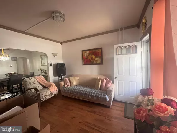 Mount Carmel, PA 17851,208 W SAYLOR ST