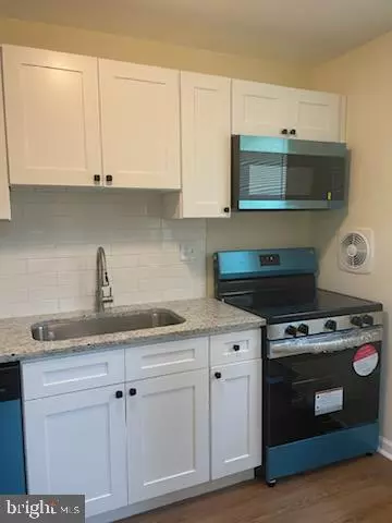 Burlington, NJ 08016,801 GARNET DR