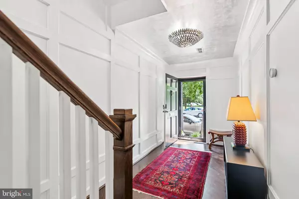 Alexandria, VA 22314,422 N UNION ST