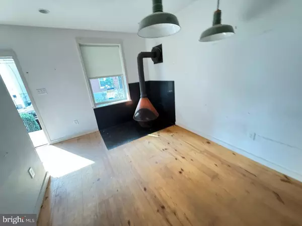 Philadelphia, PA 19144,133 W DUVAL ST