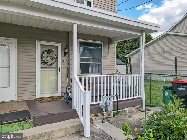 Lehighton, PA 18235,413 N 4TH ST