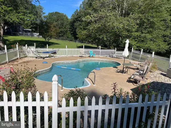 Rhoadesville, VA 22542,28285 WALNUT RIDGE WAY