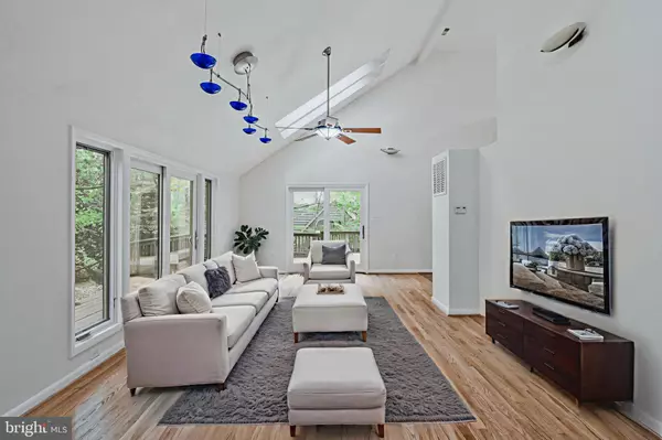 Reston, VA 20194,11598 NEWPORT COVE LN