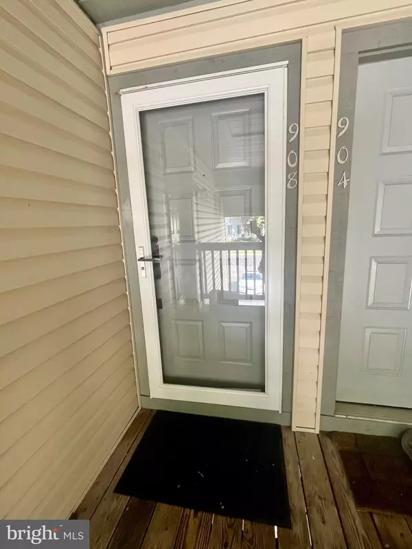 Cherry Hill, NJ 08003,908 THE WOODS