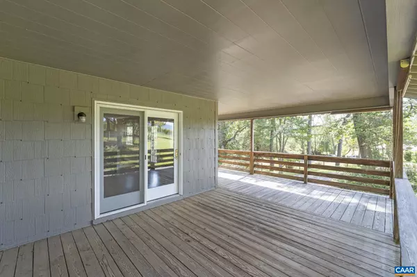 Afton, VA 22920,8508 DICK WOODS RD