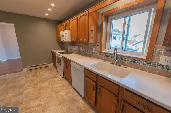 Emmaus, PA 18049,131 ELM ST