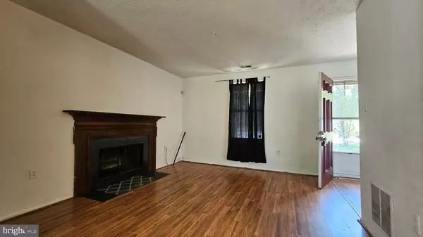 Waldorf, MD 20602,2225 NEWBURGH CT