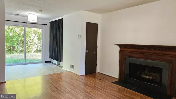 Waldorf, MD 20602,2225 NEWBURGH CT