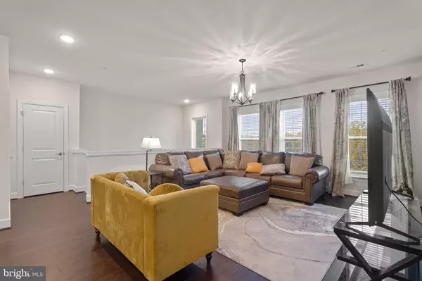 Clarksburg, MD 20871,23516-H OVERLOOK PARK DR #D8