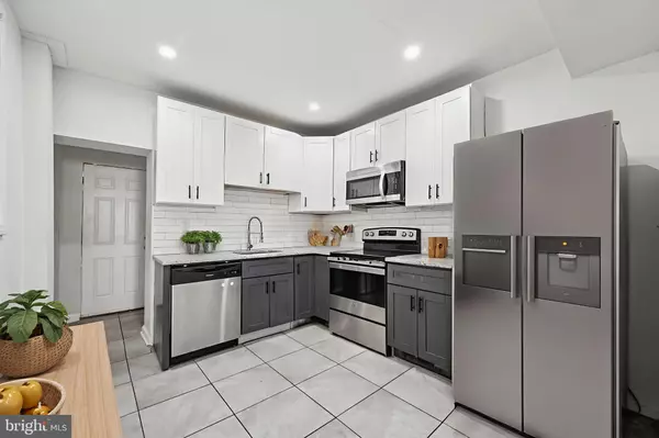 Philadelphia, PA 19145,2043 S HEMBERGER ST