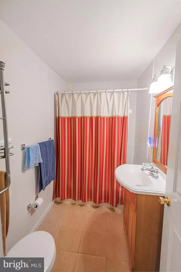 Bensalem, PA 19020,1103 COLONIAL AVE