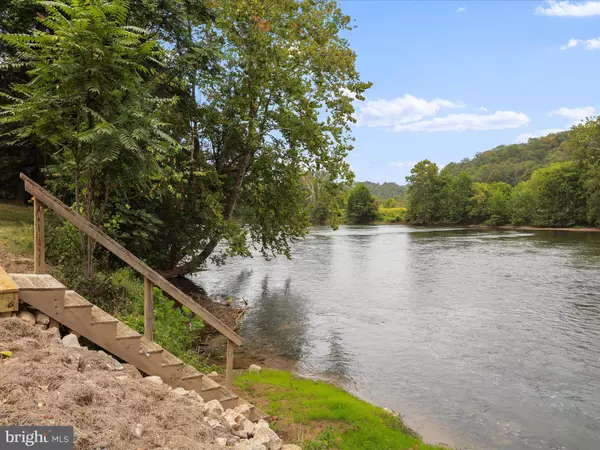 Bentonville, VA 22610,378 PANHANDLE RD