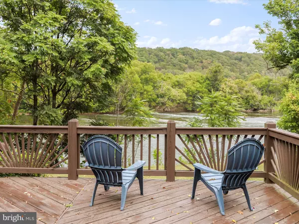 Bentonville, VA 22610,378 PANHANDLE RD