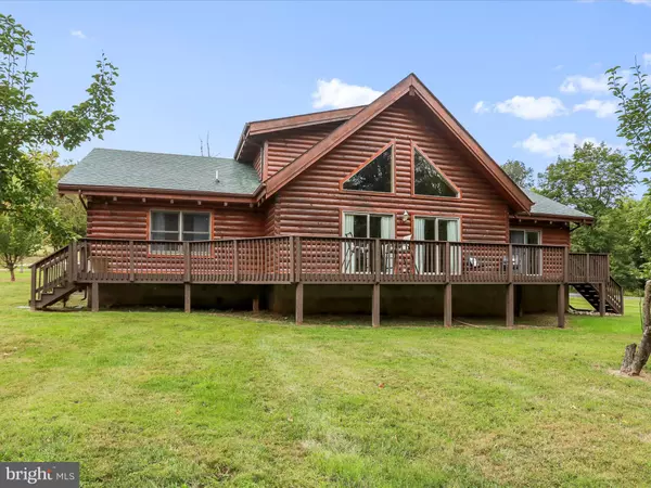 378 PANHANDLE RD, Bentonville, VA 22610