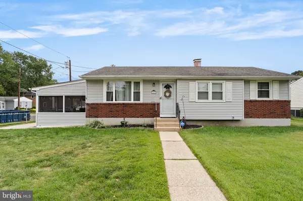 West Deptford, NJ 08086,199 COLUMBIA AVE