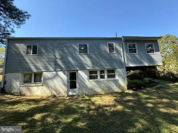 Woodbridge, VA 22191,13409 PINETREE DR