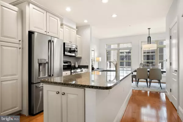 Arlington, VA 22203,4340 N HENDERSON RD