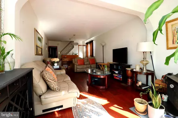 Runnemede, NJ 08078,850 ORCHARD AVE