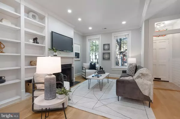 Washington, DC 20003,506 10TH ST SE