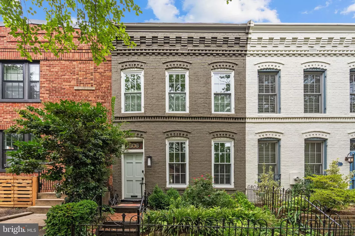 Washington, DC 20003,506 10TH ST SE