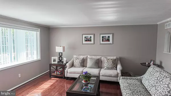 Philadelphia, PA 19114,3300 ASHFIELD LN