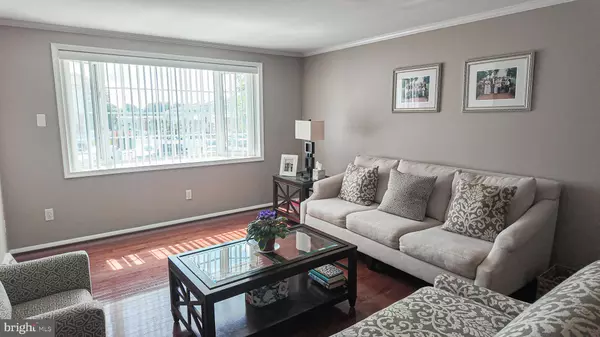 Philadelphia, PA 19114,3300 ASHFIELD LN