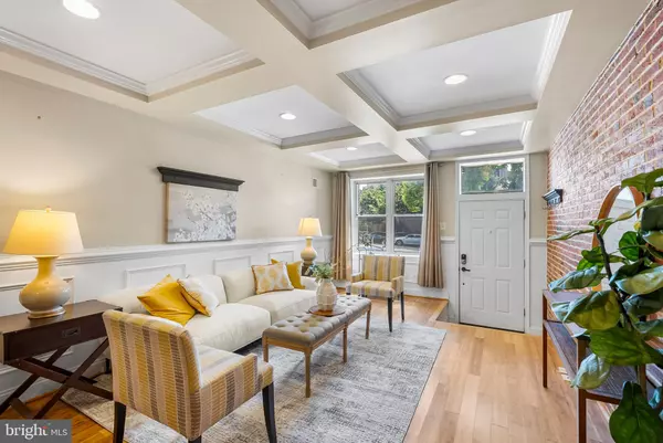 Baltimore, MD 21231,2204 FLEET ST