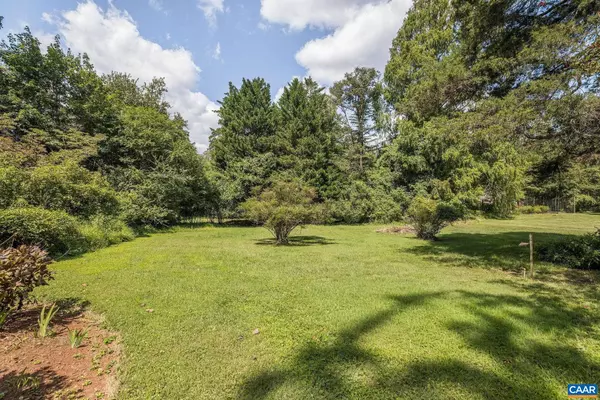 Charlottesville, VA 22901,1623 SAINT ANNES RD