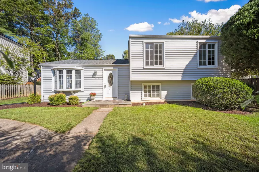 5703 OAK STAKE CT, Burke, VA 22015