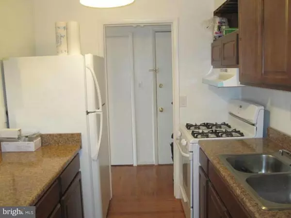 Oxon Hill, MD 20745,532 WILSON BRIDGE DR #6733 D1
