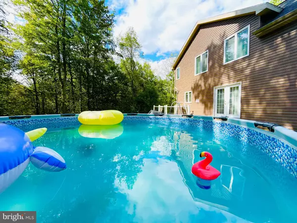 Gouldsboro, PA 18424,157 MAIN ST