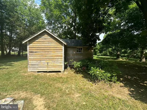 Asbury, NJ 08802,420 BELLWOOD AVE