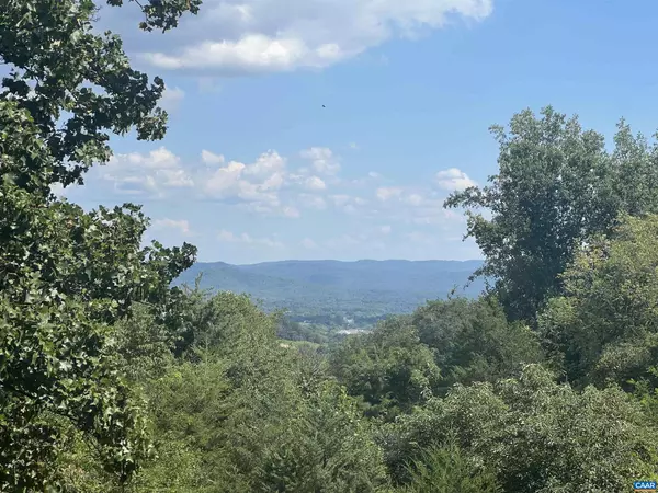 Crozet, VA 22932,6630 HIGHLANDER WAY