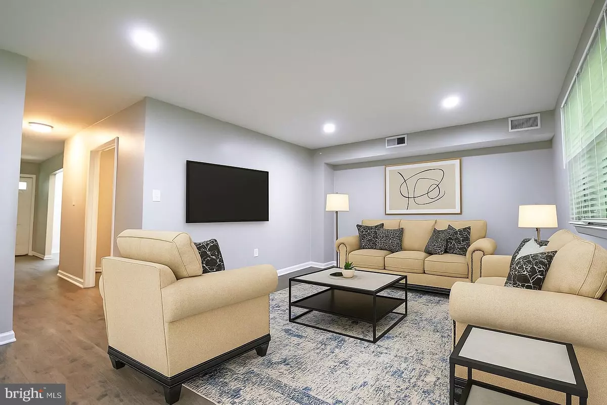 Aston, PA 19014,213 BISHOP DR