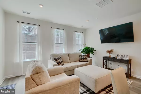 Owings Mills, MD 21117,4450 POTTS CT #575